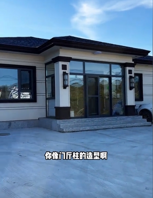 1739172052776572.png 農(nóng)村輕鋼別墅