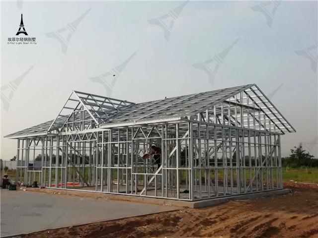1739931082281191.jpg 埃菲爾輕鋼別墅01.jpg