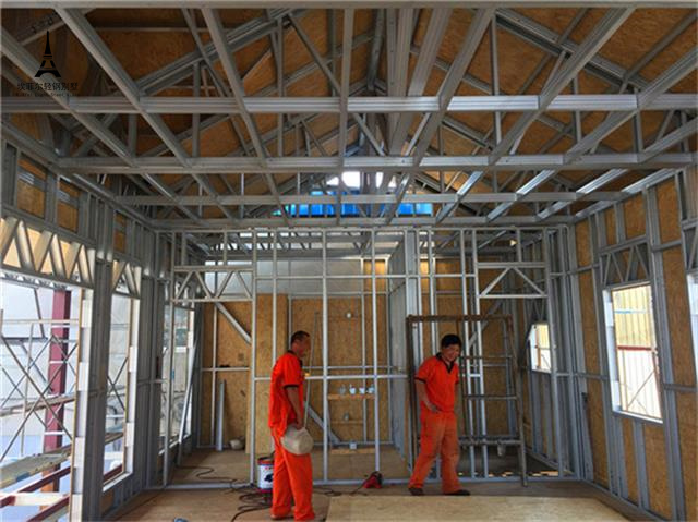 1740108285111863.jpg 埃菲爾輕鋼別墅04.jpg