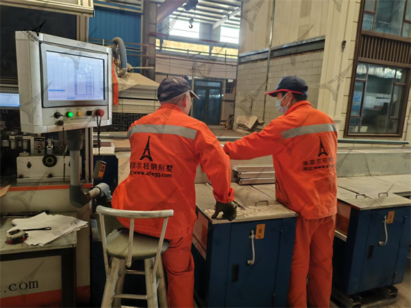 1745116700244916.jpg 輕鋼別墅廠家03_副本.jpg